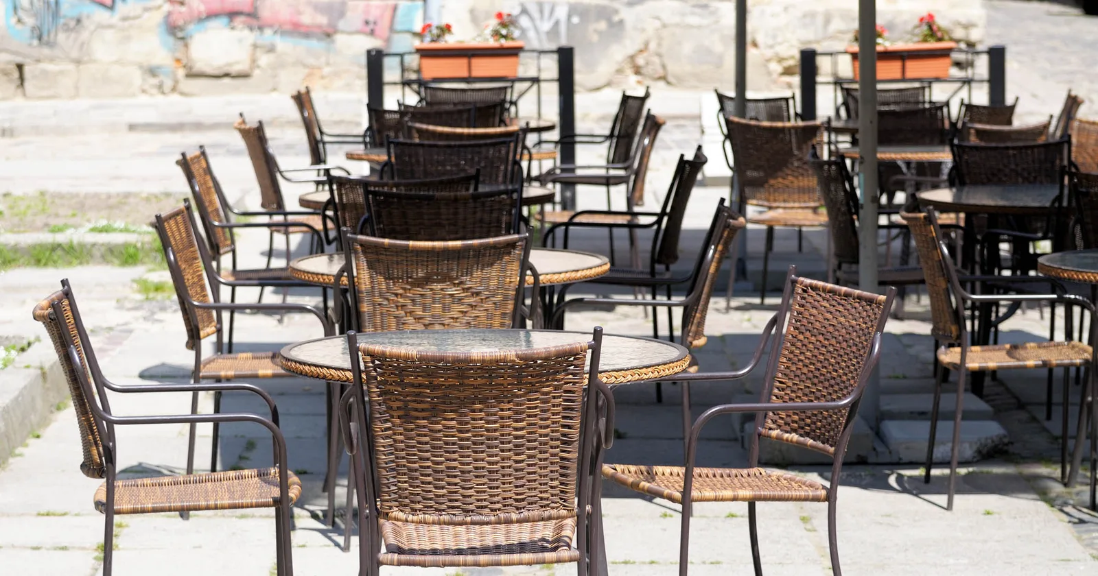 Enfants, alcool et terrasses… un ménage possible?