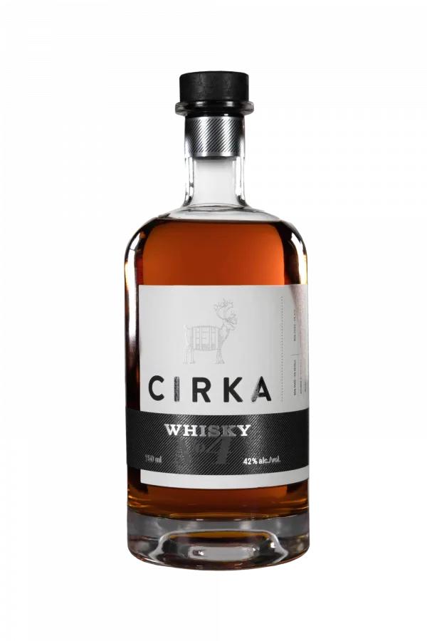 Une bouteille du Whisky no. 4 de la distillerie montréalaise Cirka.