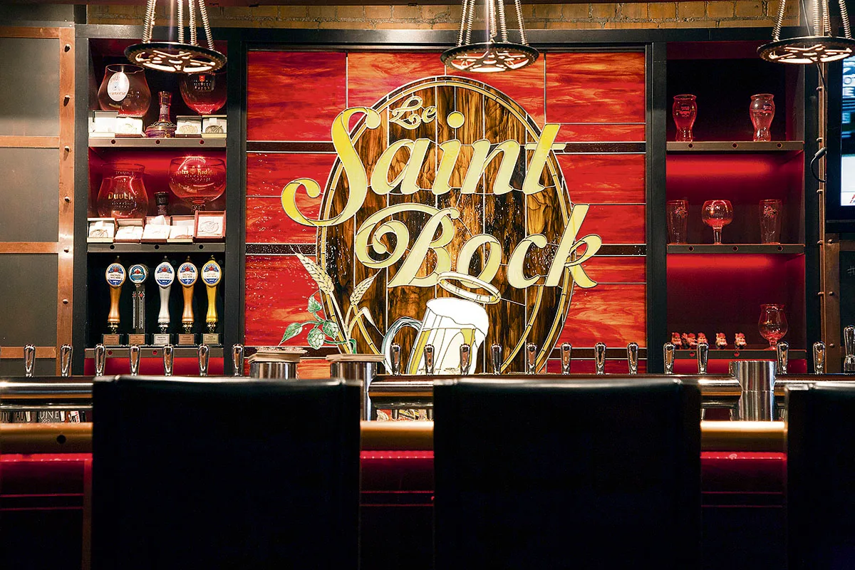 Bonne fête Saint-Bock! Retour sur l’histoire de la brasserie